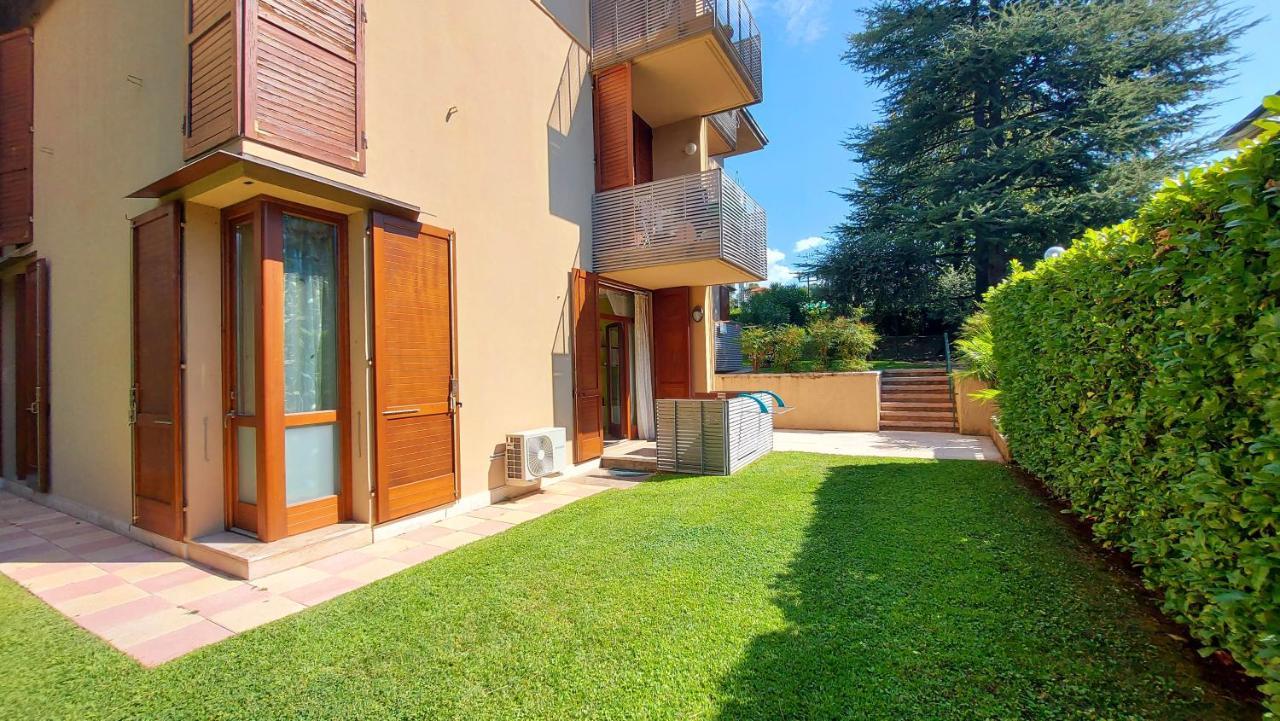 Colors Pool Apartment Bardolino Buitenkant foto