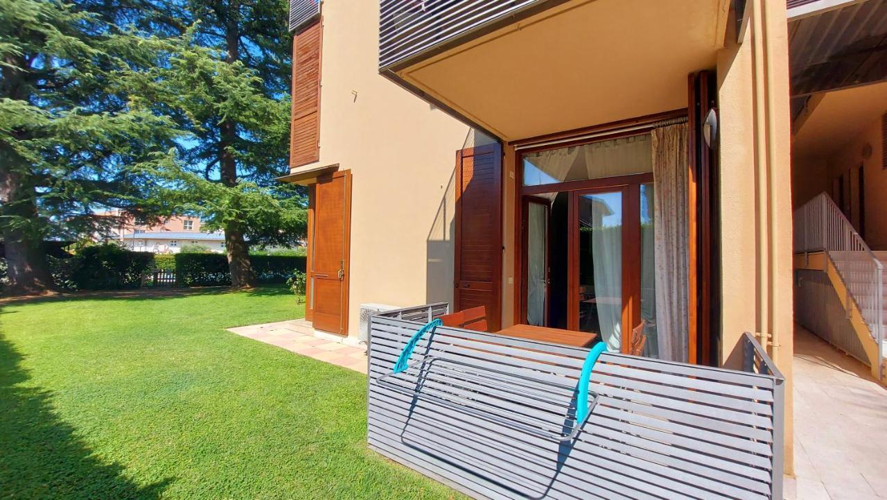 Colors Pool Apartment Bardolino Buitenkant foto