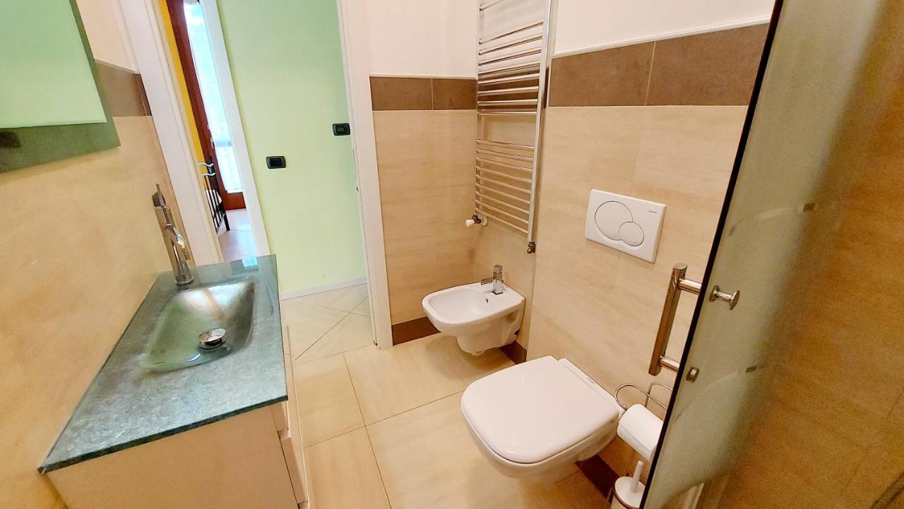 Colors Pool Apartment Bardolino Buitenkant foto